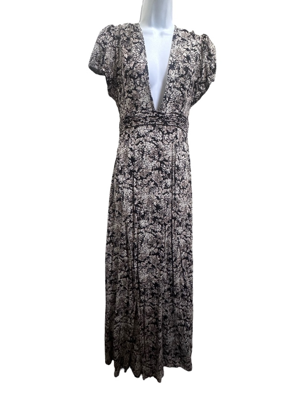 Pampelone Valentina Maxi Dress Black and Cream Floral V-Neck - Picture 3 of 12